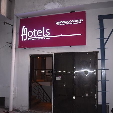 Lemonwood Suites By F9 Hotels - Trivoli Garden Chhatarpur New Delhi Exterior foto