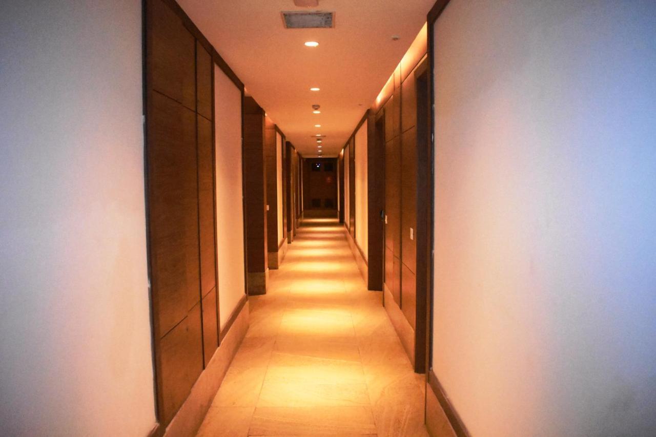 Lemonwood Suites By F9 Hotels - Trivoli Garden Chhatarpur New Delhi Exterior foto