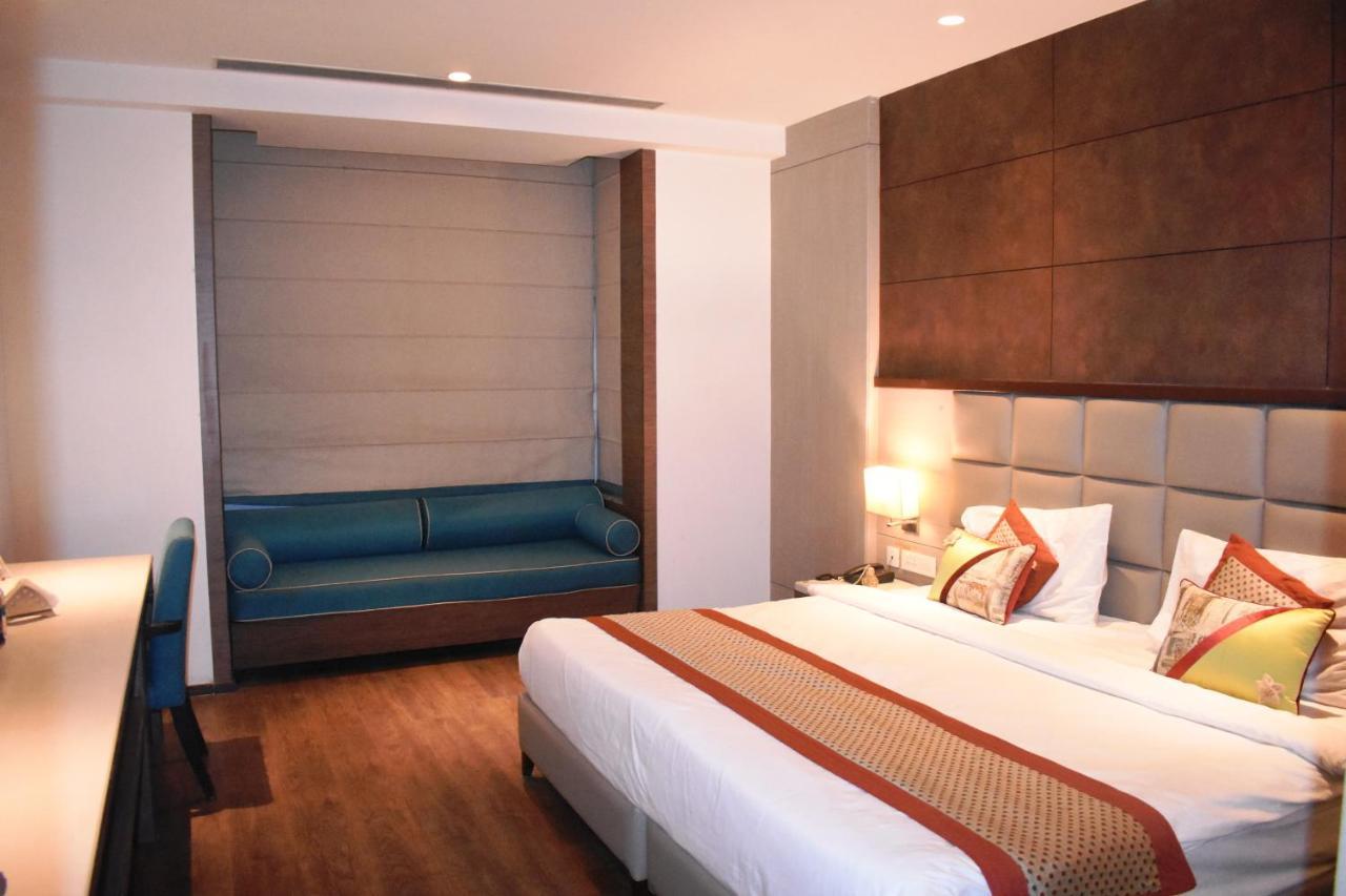 Lemonwood Suites By F9 Hotels - Trivoli Garden Chhatarpur New Delhi Exterior foto
