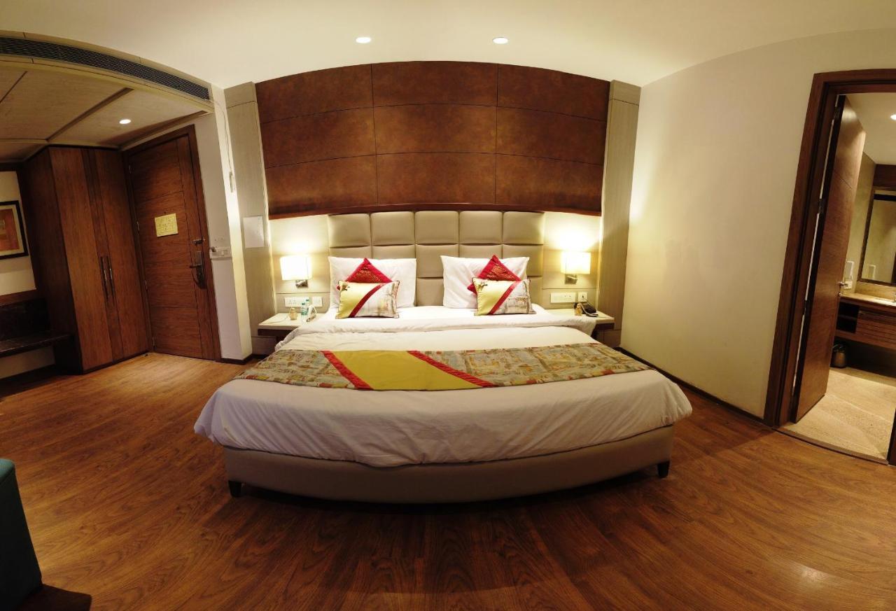 Lemonwood Suites By F9 Hotels - Trivoli Garden Chhatarpur New Delhi Exterior foto