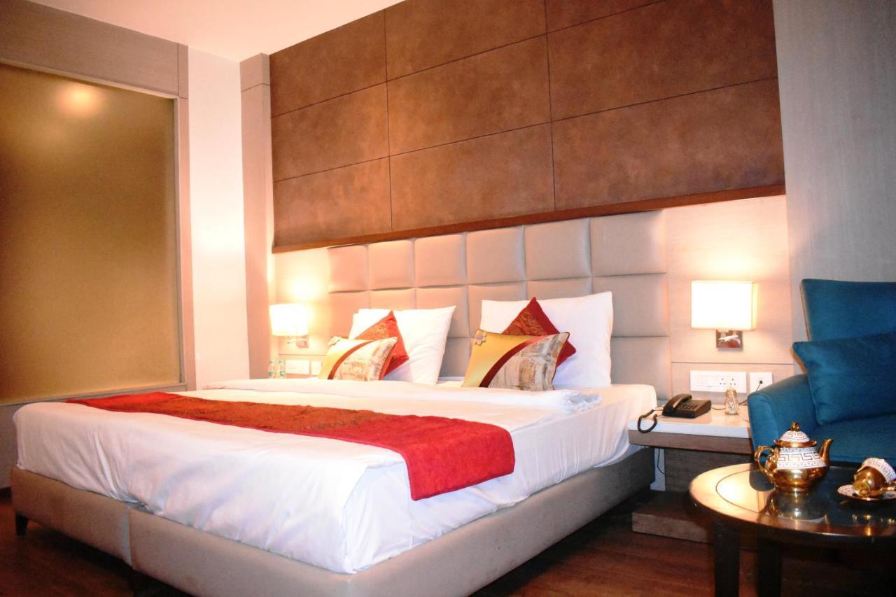 Lemonwood Suites By F9 Hotels - Trivoli Garden Chhatarpur New Delhi Exterior foto