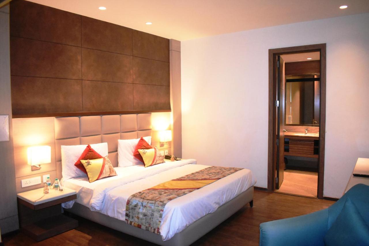 Lemonwood Suites By F9 Hotels - Trivoli Garden Chhatarpur New Delhi Exterior foto