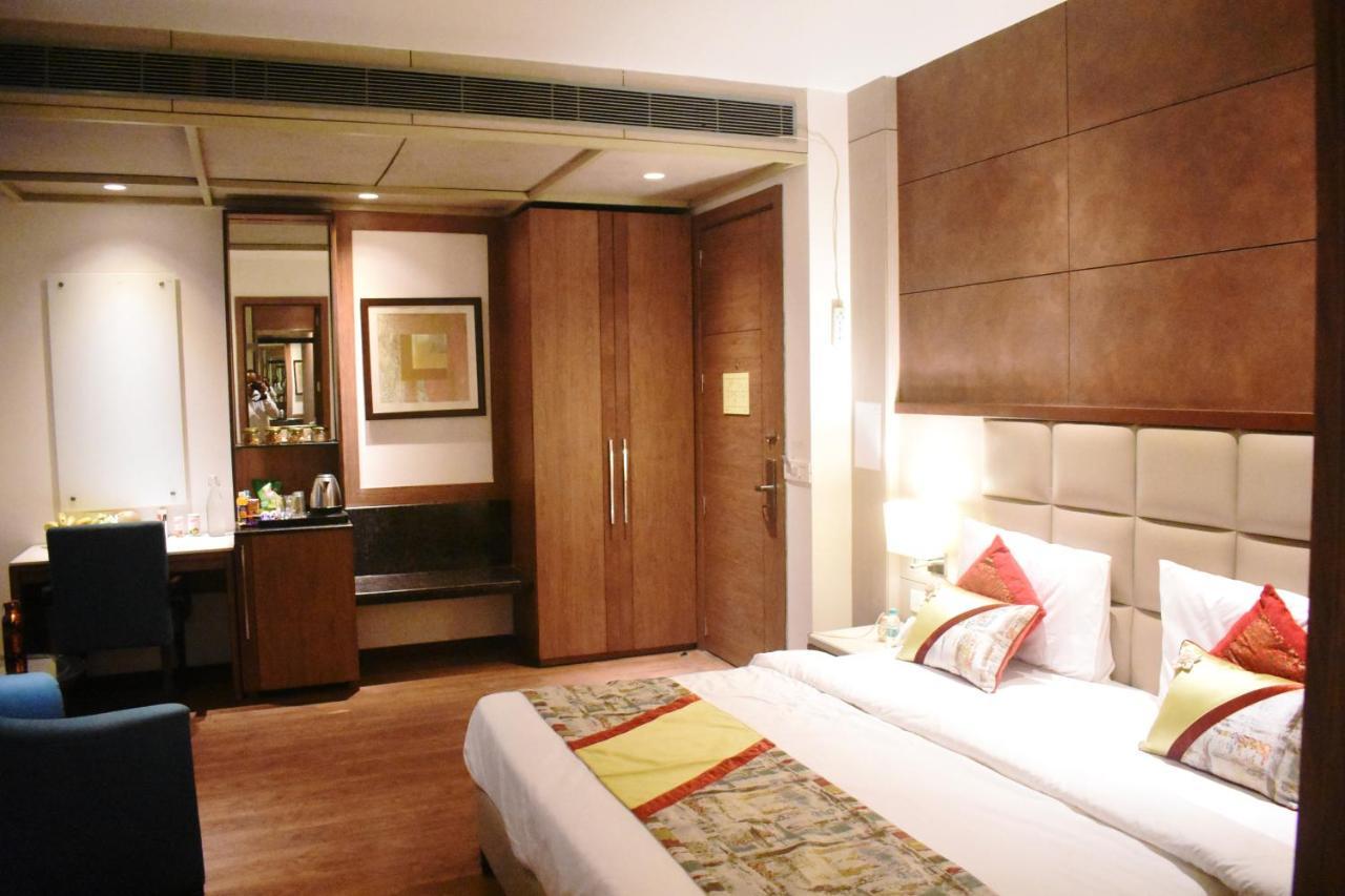 Lemonwood Suites By F9 Hotels - Trivoli Garden Chhatarpur New Delhi Exterior foto