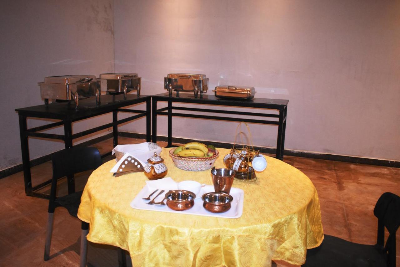 Lemonwood Suites By F9 Hotels - Trivoli Garden Chhatarpur New Delhi Exterior foto