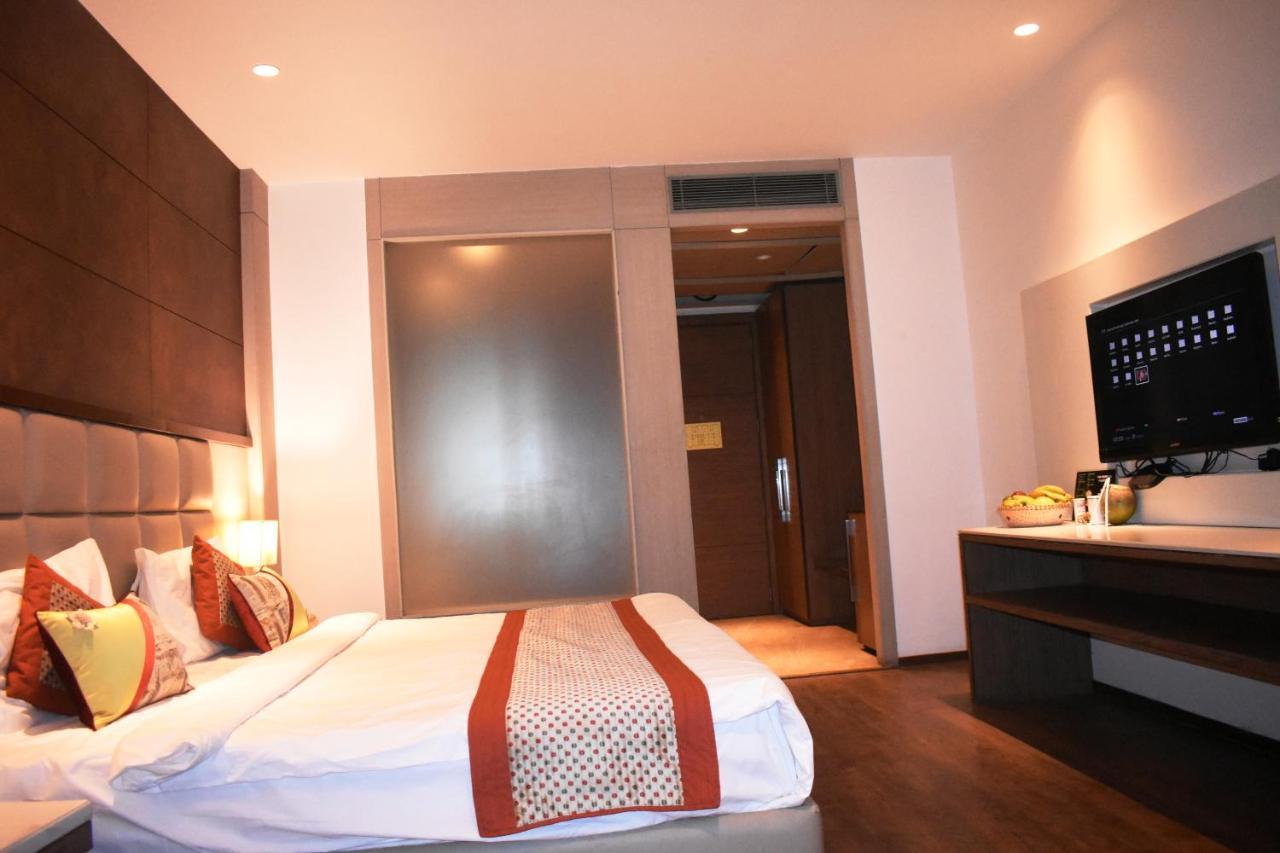 Lemonwood Suites By F9 Hotels - Trivoli Garden Chhatarpur New Delhi Exterior foto