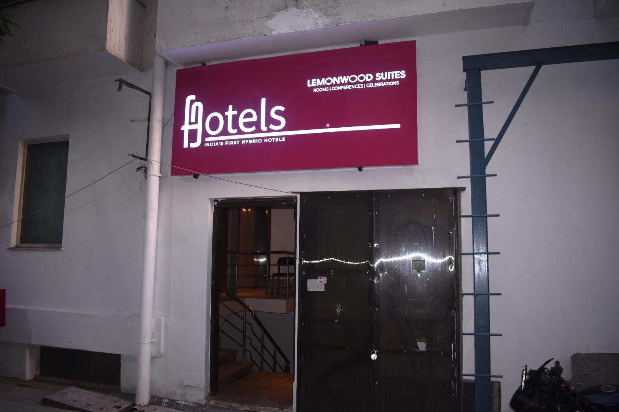 Lemonwood Suites By F9 Hotels - Trivoli Garden Chhatarpur New Delhi Exterior foto