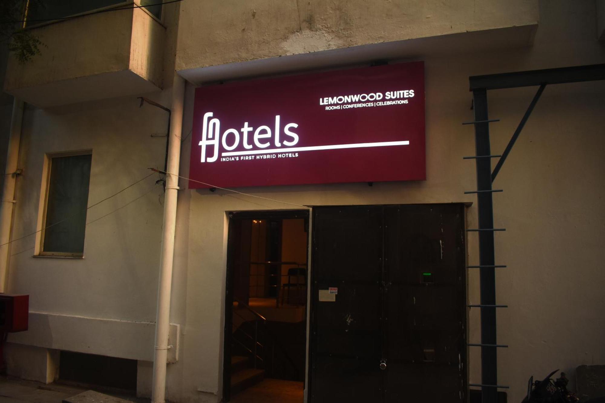 Lemonwood Suites By F9 Hotels - Trivoli Garden Chhatarpur New Delhi Exterior foto