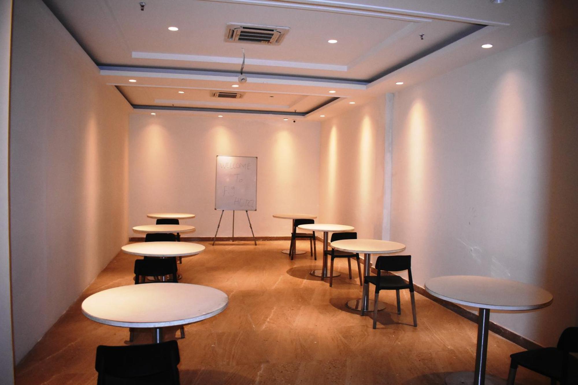 Lemonwood Suites By F9 Hotels - Trivoli Garden Chhatarpur New Delhi Exterior foto